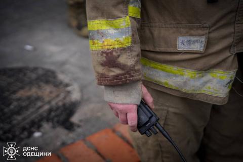 As a result of an enemy rocket attack on the city of Odesa, 17 people died, including one rescuer.