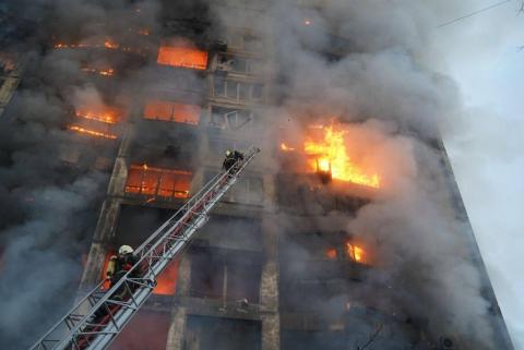 In the Svyatoshinsky district of Kyiv, residential multi-storey buildings came under shelling, there are victims