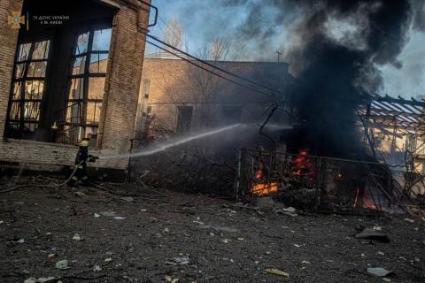 In the Obolonskyi district of Kyiv, as a result of enemy shelling, a truck and two buildings were engaged