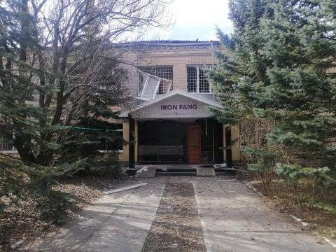 On March 27, Russian troops struck residential buildings in one of the settlements in the Bucha district