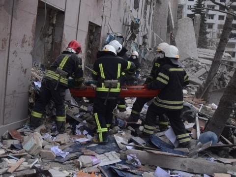 On March 29, at about 08:45 in Mykolayiv, as a result of shelling and hitting a nine-storey administrative building