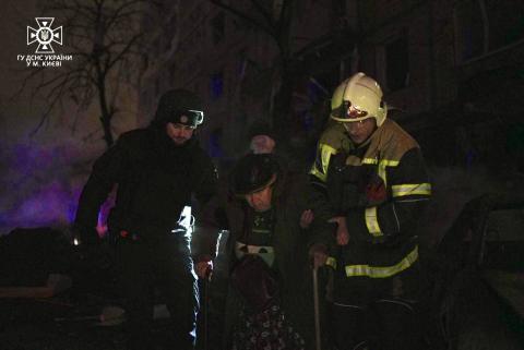 Kyiv. Tonight, the Rashists launched a massive rocket attack on the capital