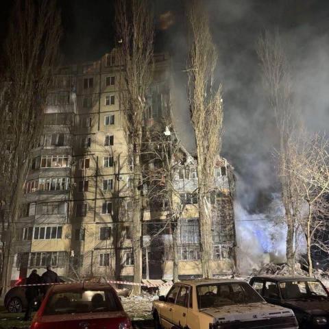 Odesa. The liquidation of the consequences of an enemy attack on a residential building is ongoing.