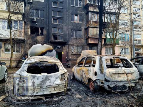 Massive missile attack on Kyiv: at least 10 injured.