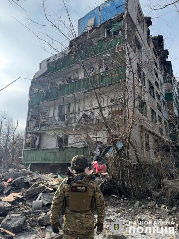 ruSSian Airstrike on Kostiantynivka: Residential Building Destroyed, Casualties Reported