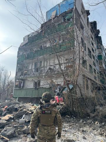 ruSSian Airstrike on Kostiantynivka: Residential Building Destroyed, Casualties Reported