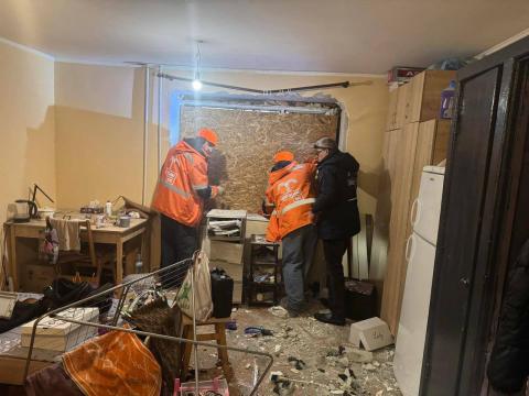 russian night attack on Odesa kills 7, injures 11