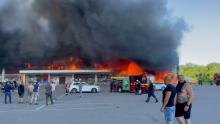 The occupiers fired rockets at the mall, where there were more than a thousand civilians